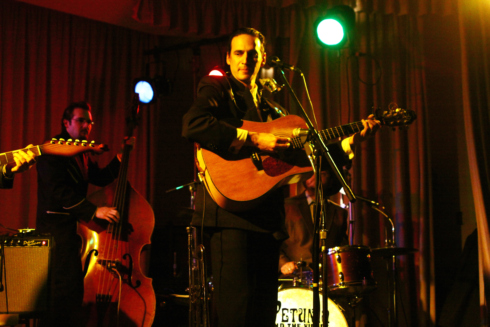 Petunia and the Vipers at the Ukrainian Orthodox Hall, photo by Bev Davies